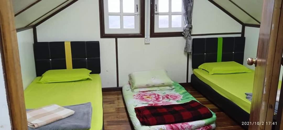 Dongorit Cabin House 1 Kampong Kundassan Εξωτερικό φωτογραφία